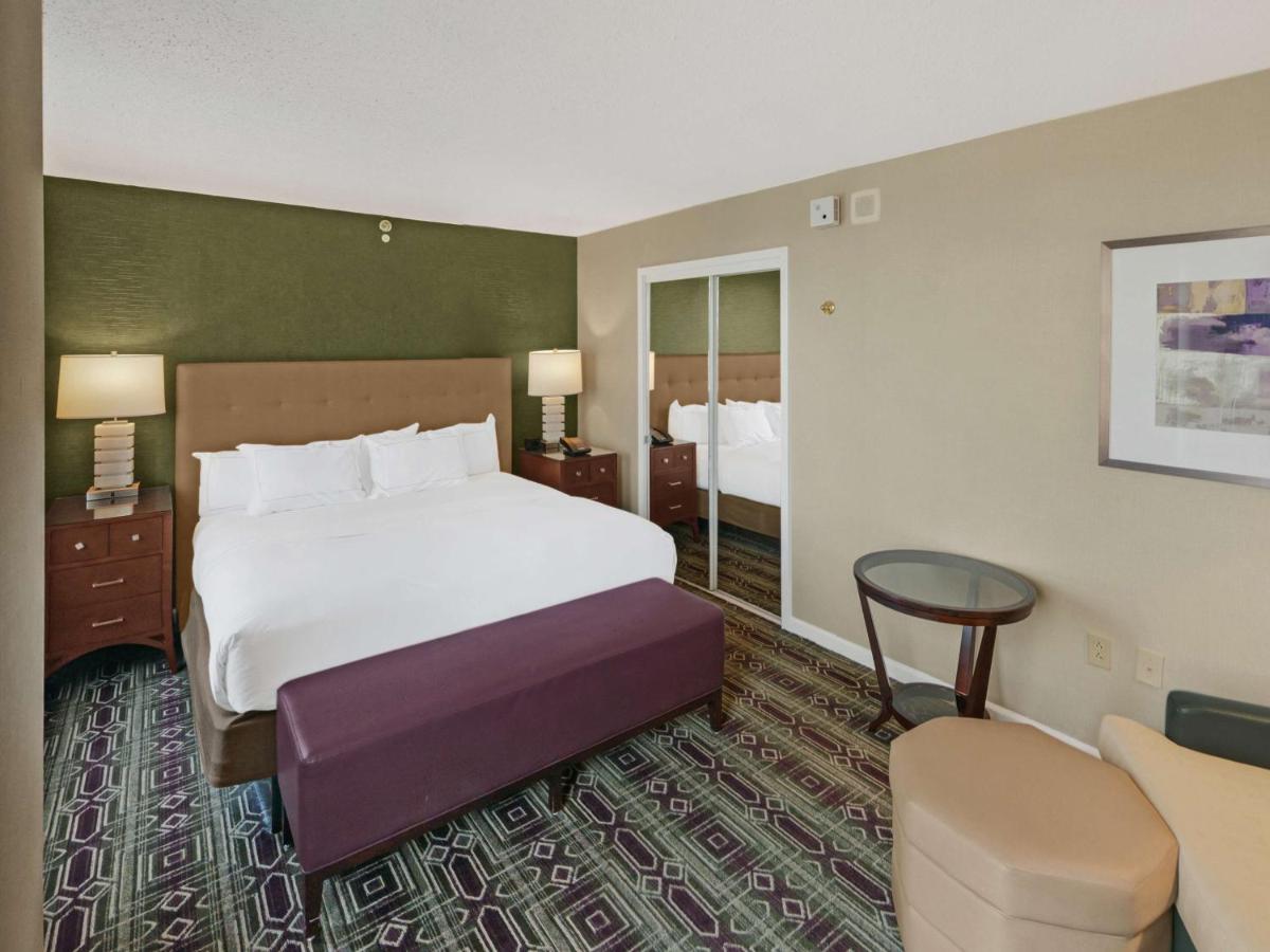 | Hilton Harrisburg near Hershey Park