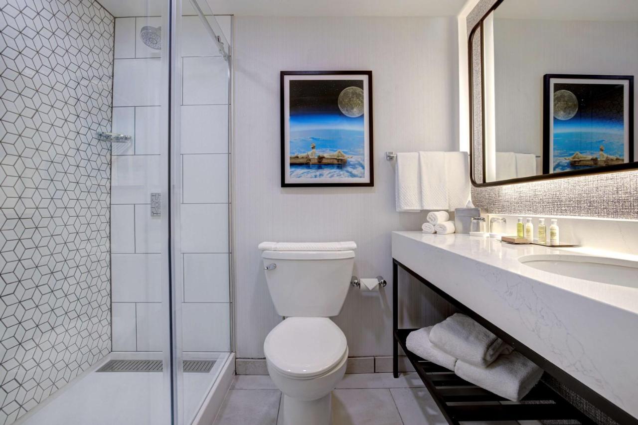 King Room - Hearing Accessible at DoubleTree by Hilton Palmdale, CA