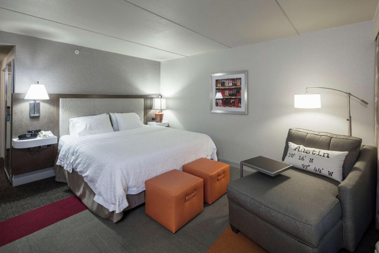 Deluxe King Room - Non-Smoking at Hampton Inn & Suites Austin Cedar Park-Lakeline