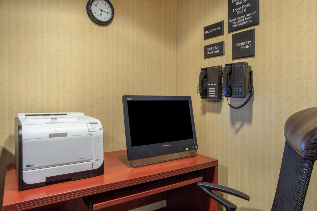 | Hampton Inn Fishkill