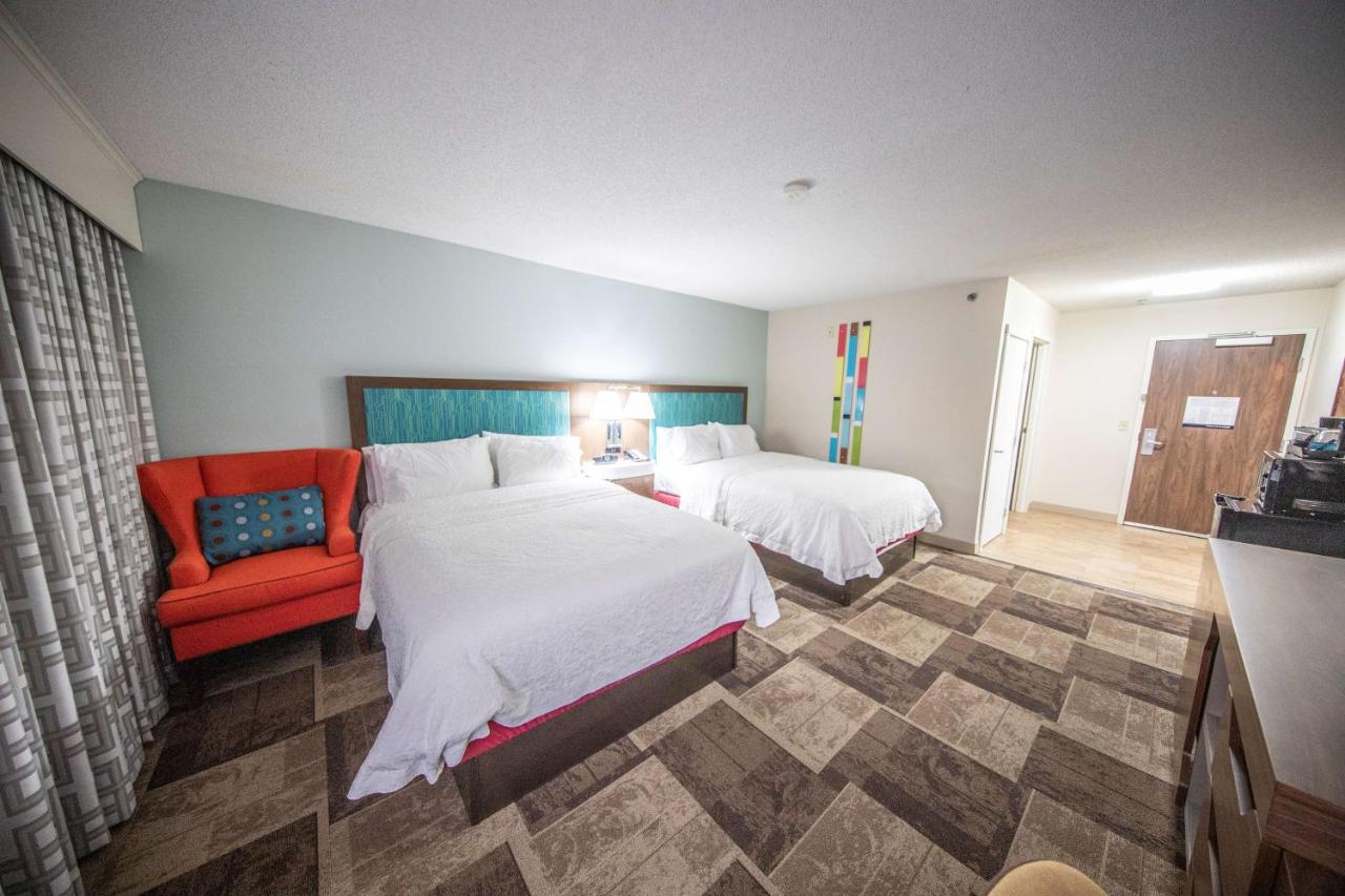 Queen Room with Two Queen Beds - Non-Smoking at Hampton Inn Hutchinson