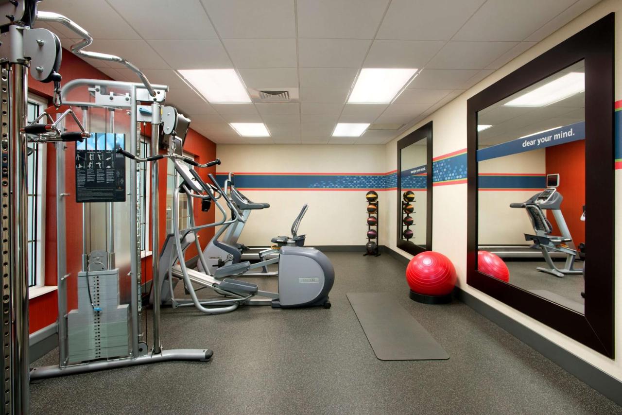 | Hampton Inn & Suites Outer Banks/Corolla