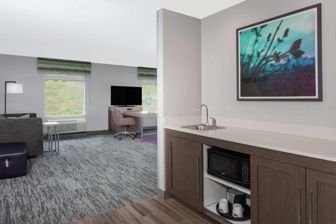 King Studio Suite - Hearing Accessible/Non-Smoking at Hampton Inn & Suites Rocky Hill - Hartford South