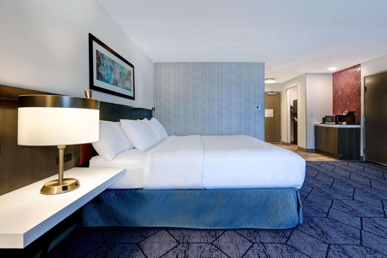 Deluxe King Room - Mobility Accessible at Hilton Garden Inn Cedar Rapids