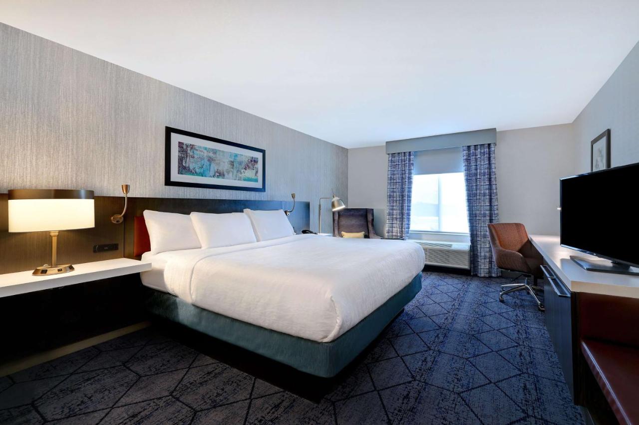 King Room - Hearing Accessible at Hilton Garden Inn Cedar Rapids