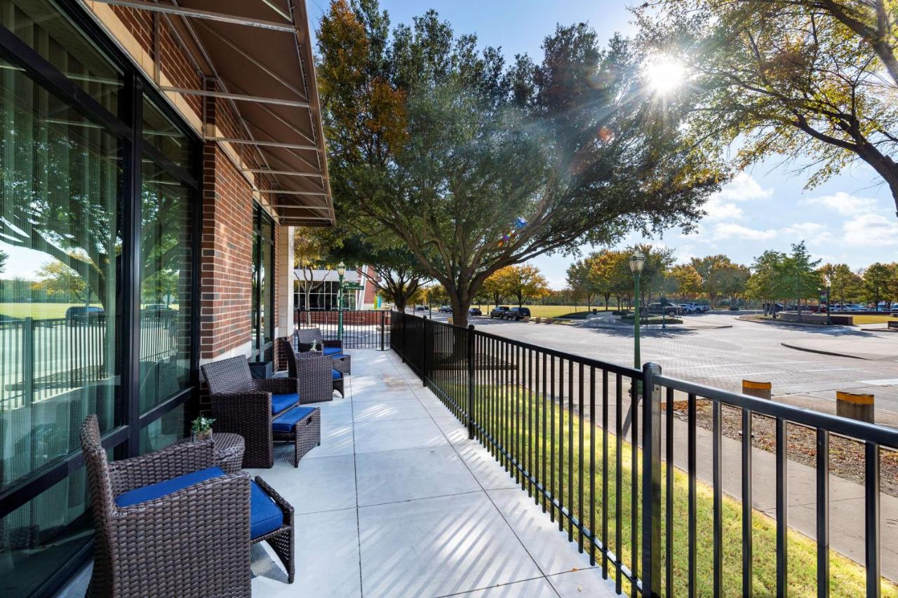 | Hampton Inn & Suites Keller Town Center