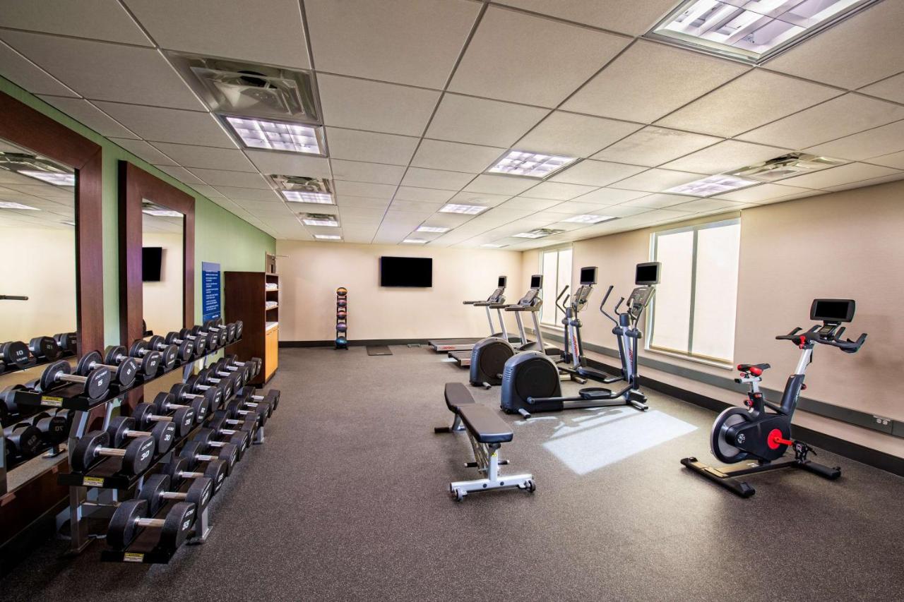  | Hampton Inn & Suites Keller Town Center