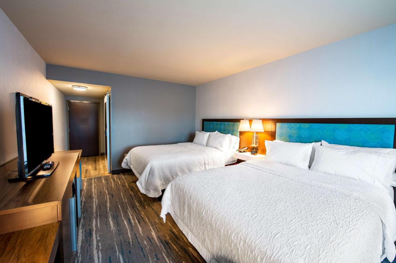 | Hampton Inn & Suites Keller Town Center