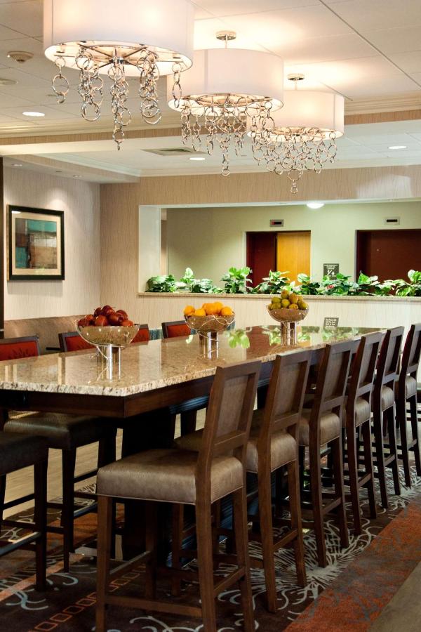 | Hampton Inn Doylestown