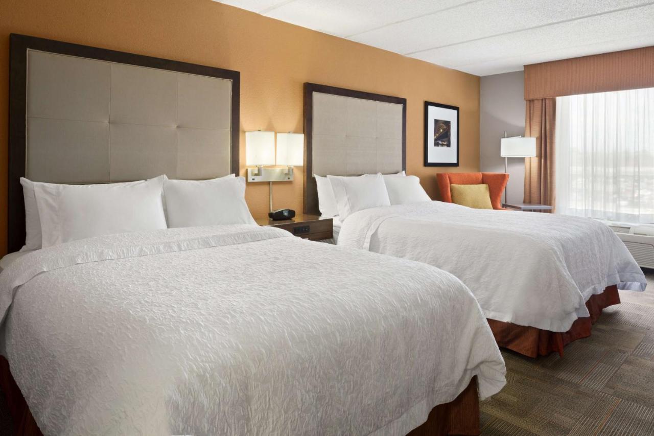Queen Room with Two Queen Beds - Non-Smoking at Hampton Inn Pell City
