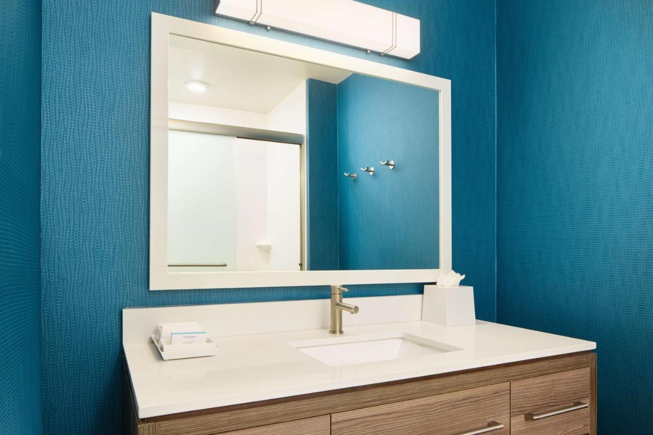 King Studio Suite - Mobility Accessible/Non-Smoking at Home2 Suites by Hilton Pensacola I 10 Pine Forest Road