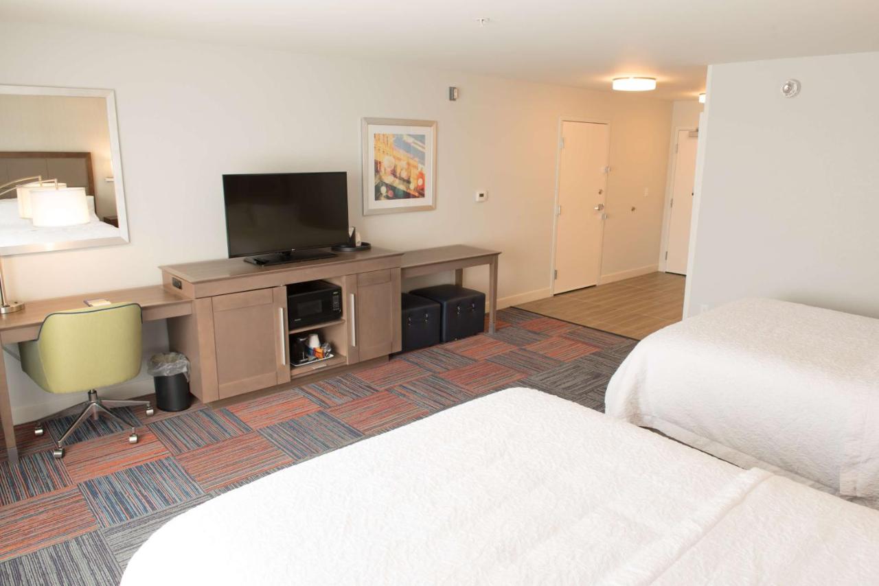 Queen Suite with Two Queen Beds - Mobility/Hearing Accessible - Non-Smoking at Hampton Inn & Suites Bay City