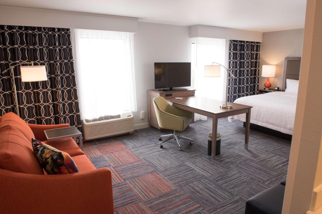 Executive King Suite - Non Smoking at Hampton Inn & Suites Bay City
