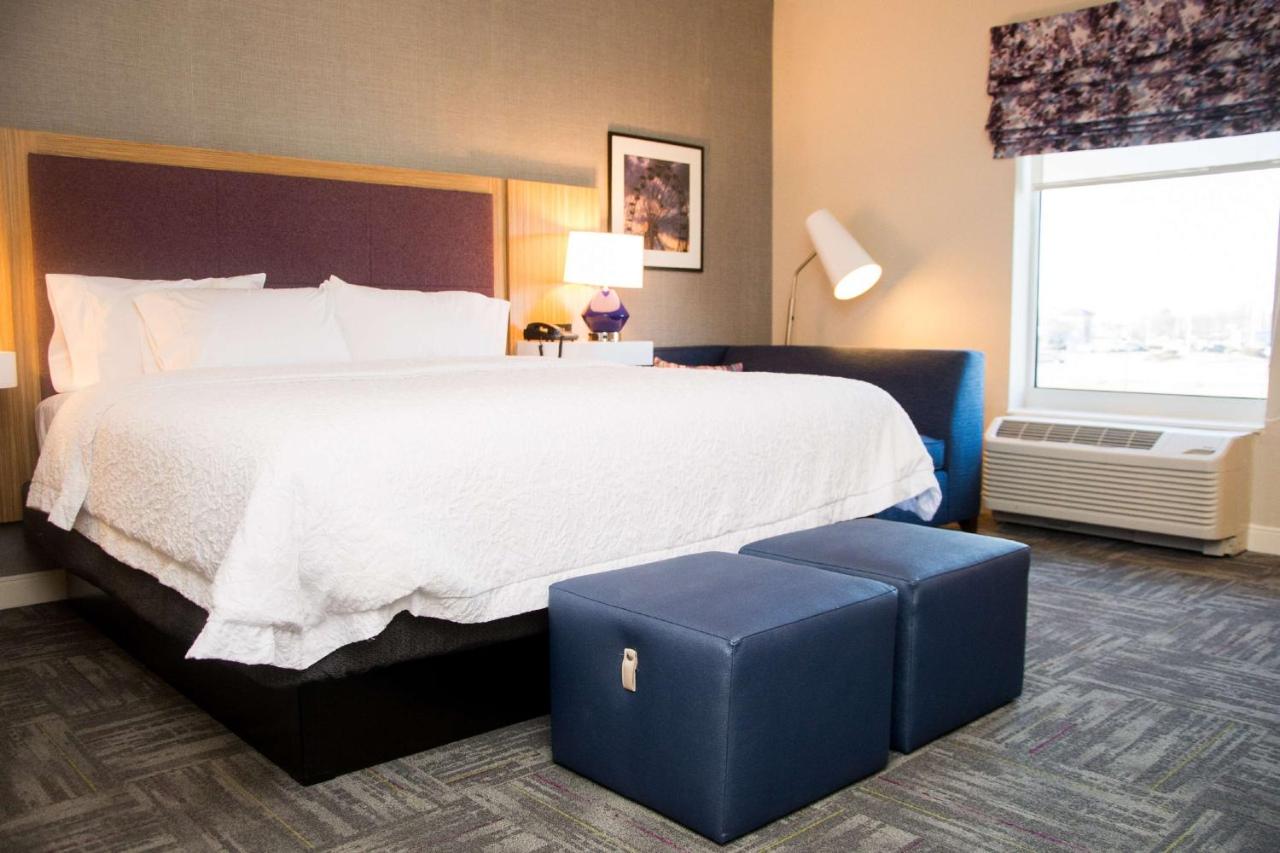 | Hampton Inn & Suites Warrington Horsham