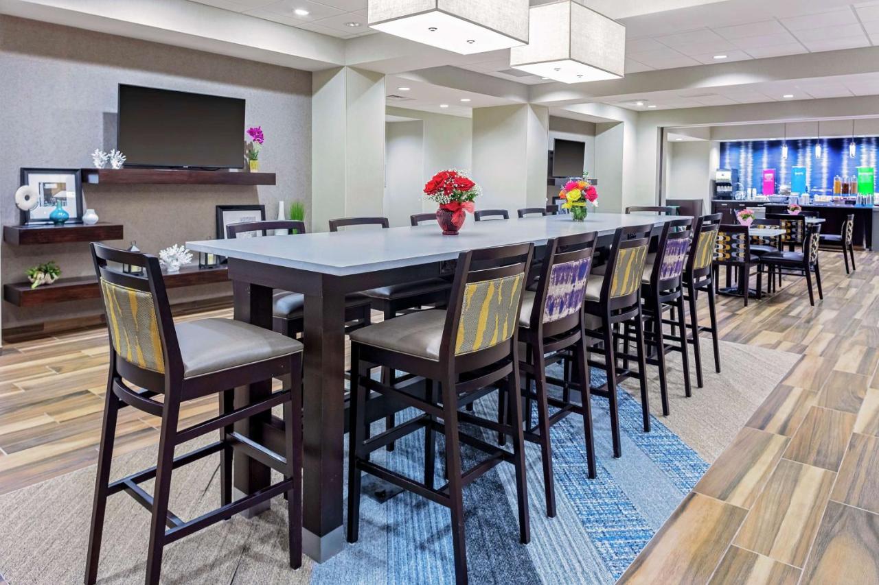 | Hampton Inn Cranbury