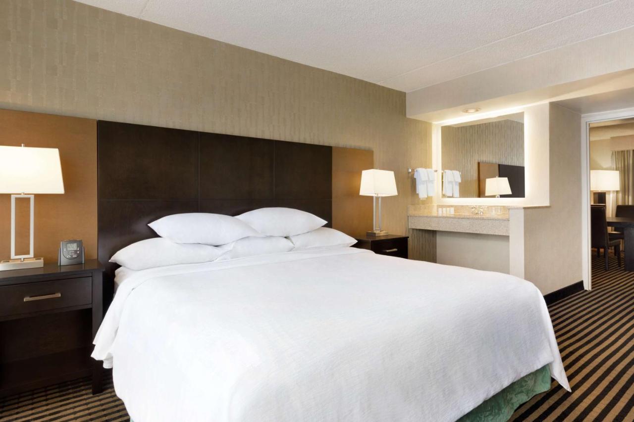 | Embassy Suites by Hilton Piscataway Somerset