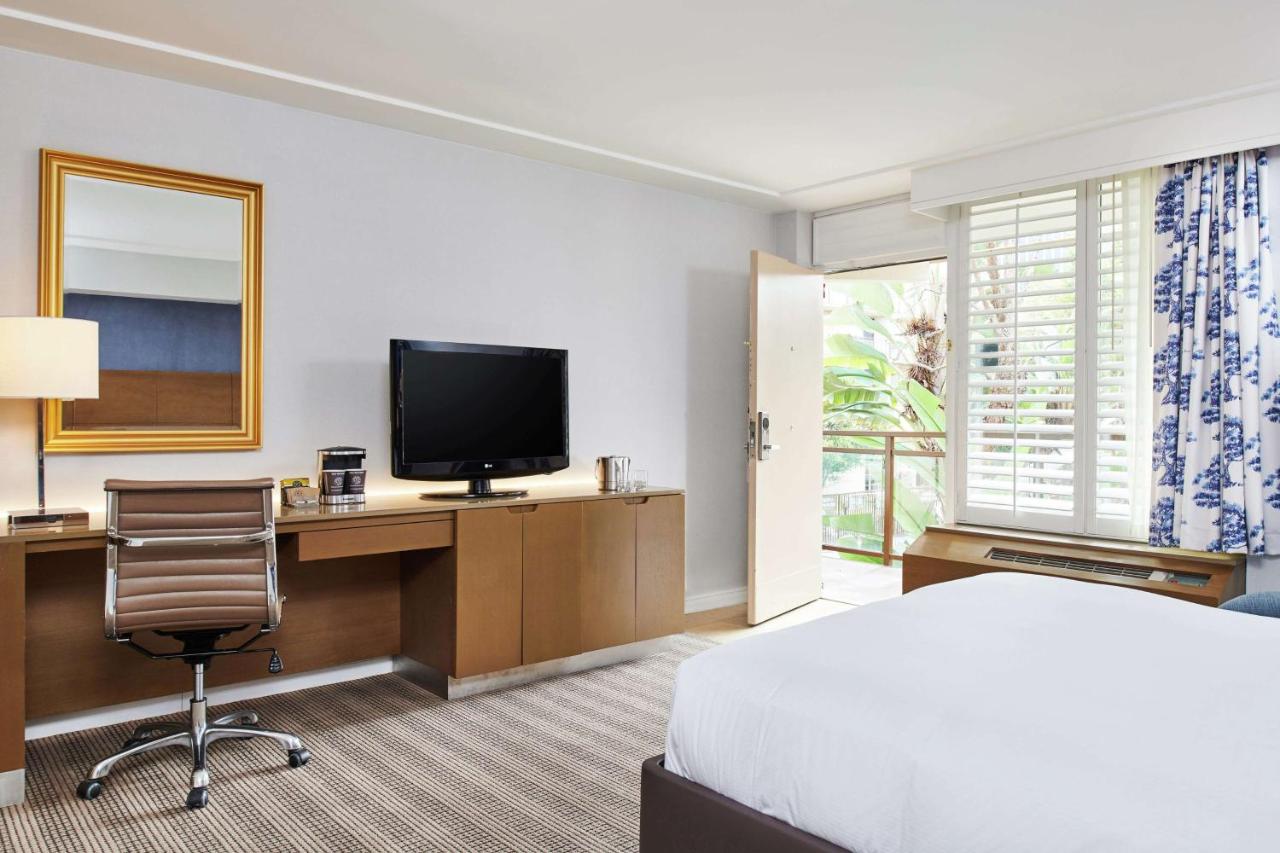 Standard Room with Bath Tub - Disability Access at DoubleTree by Hilton Torrance - South Bay