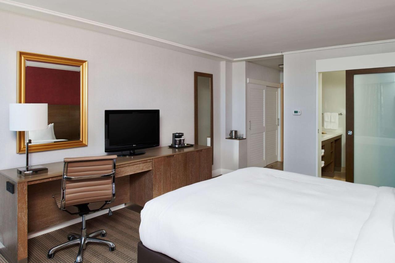 Non-Smoking Executive King Room at DoubleTree by Hilton Torrance - South Bay