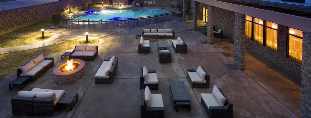 | TownePlace Suites by Marriott Dallas DFW Airport North/Grapevine