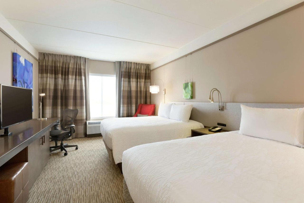 | Hilton Garden Inn Pittsburgh Airport South-Robinson Mall
