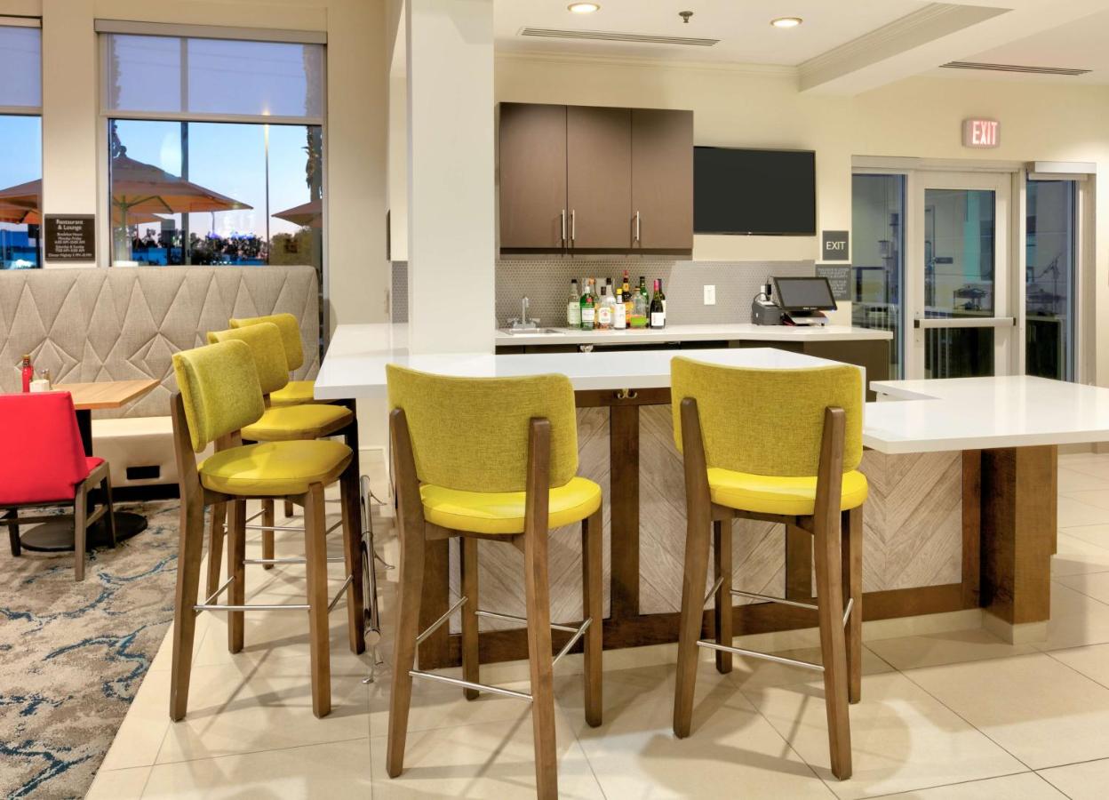 | Hilton Garden Inn Irvine East/Lake Forest