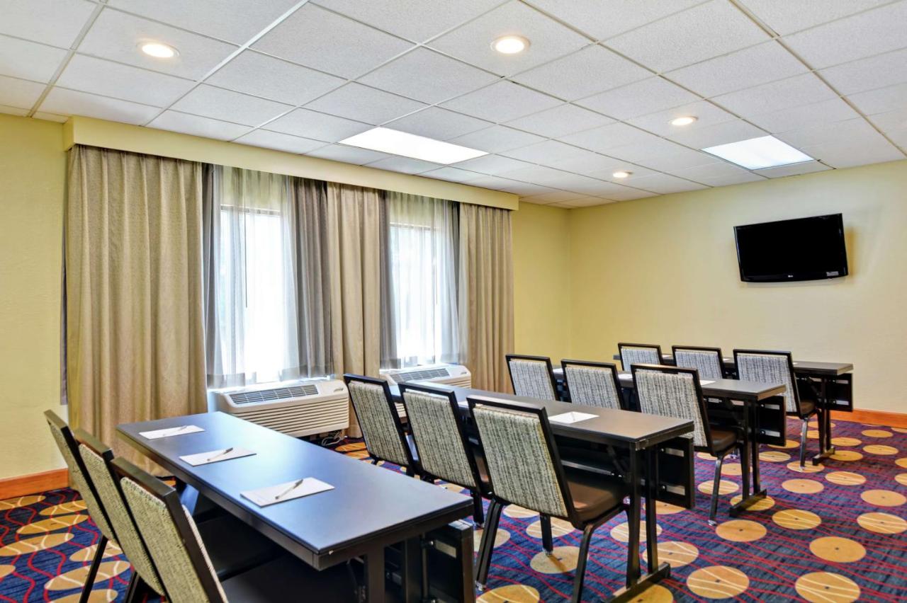  | Hampton Inn Cincinnati Airport South