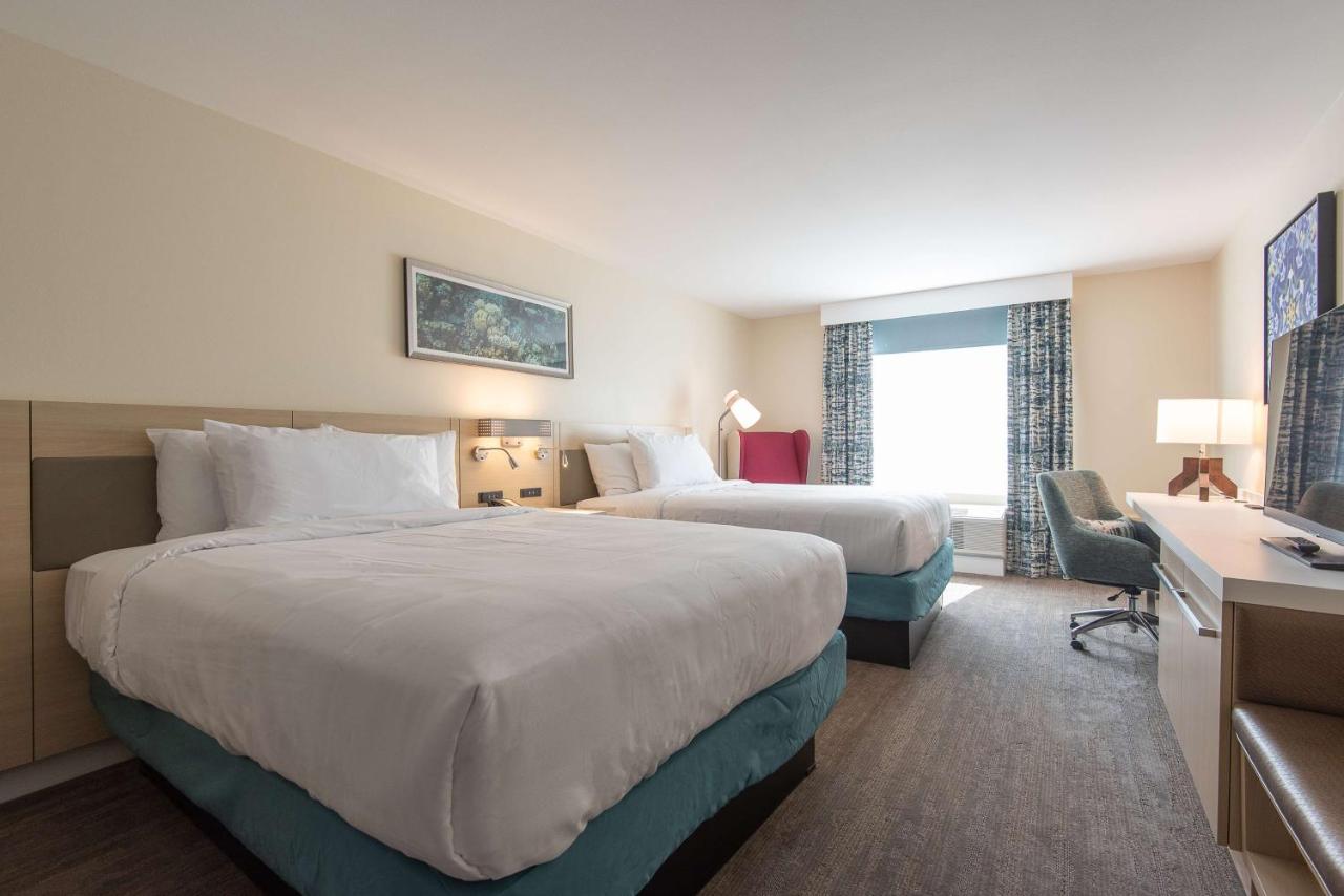 Queen Room with Two Queen Beds at Hilton Garden Inn Calabasas
