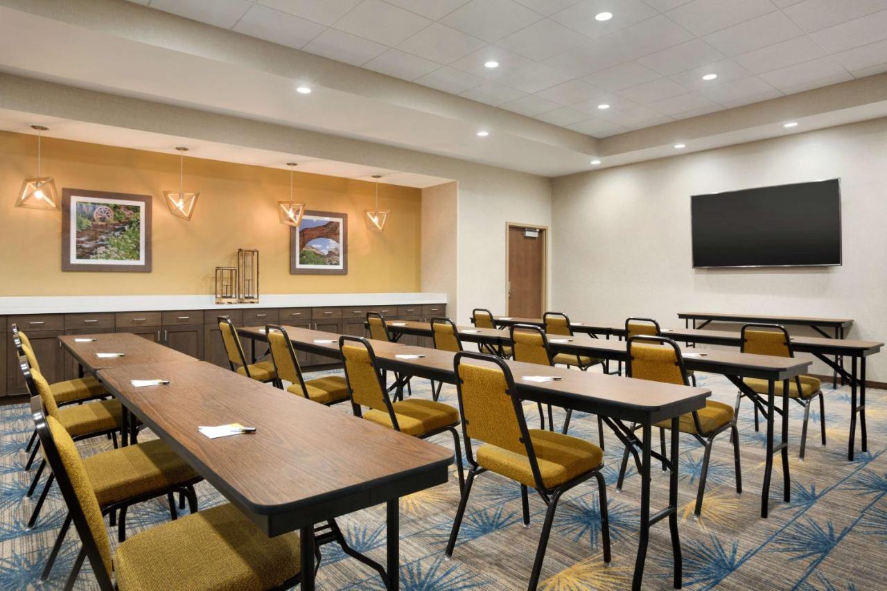 | Hampton Inn Salt Lake City Cottonwood