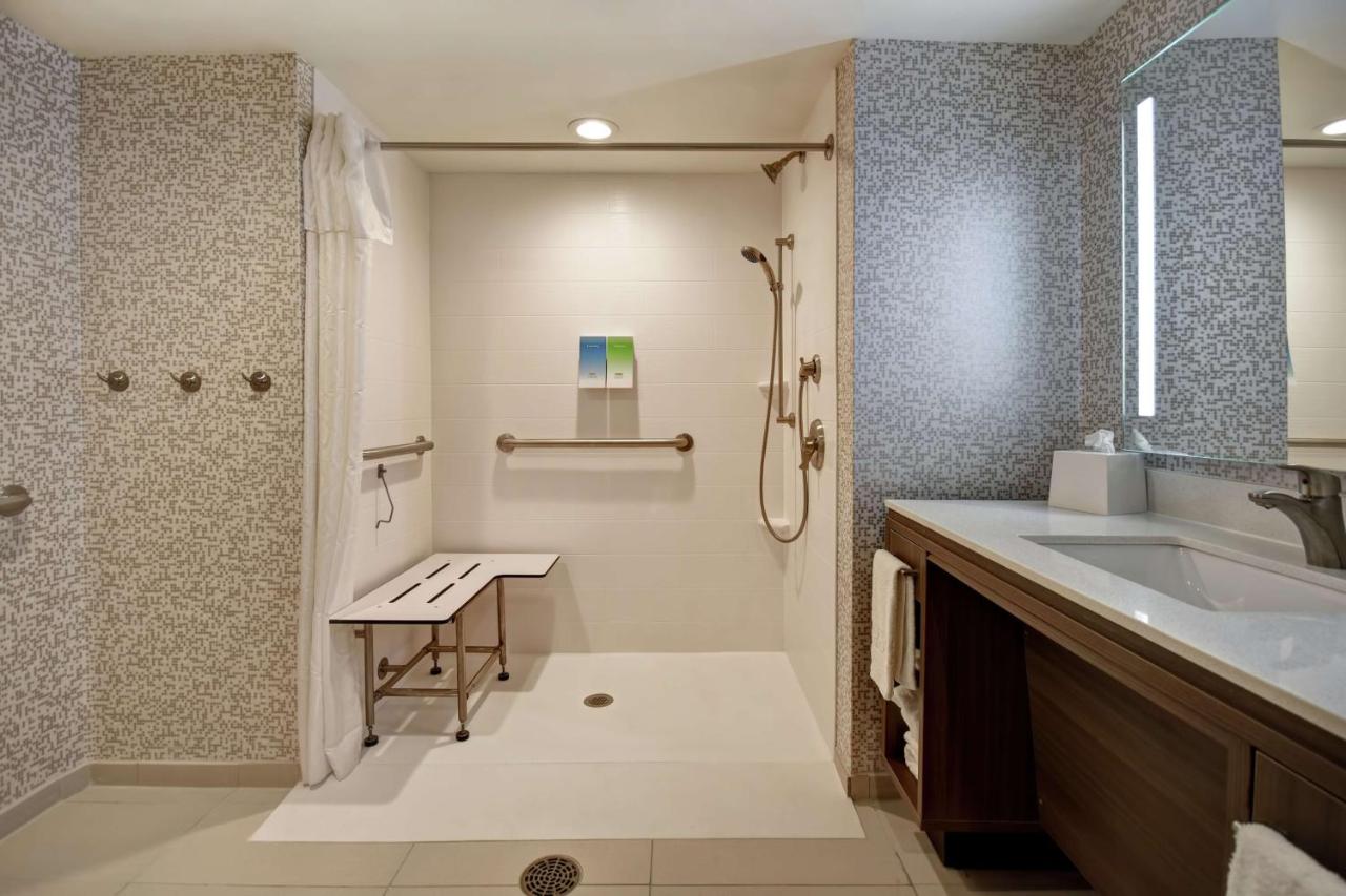 | Home2 Suites By Hilton Amherst Buffalo