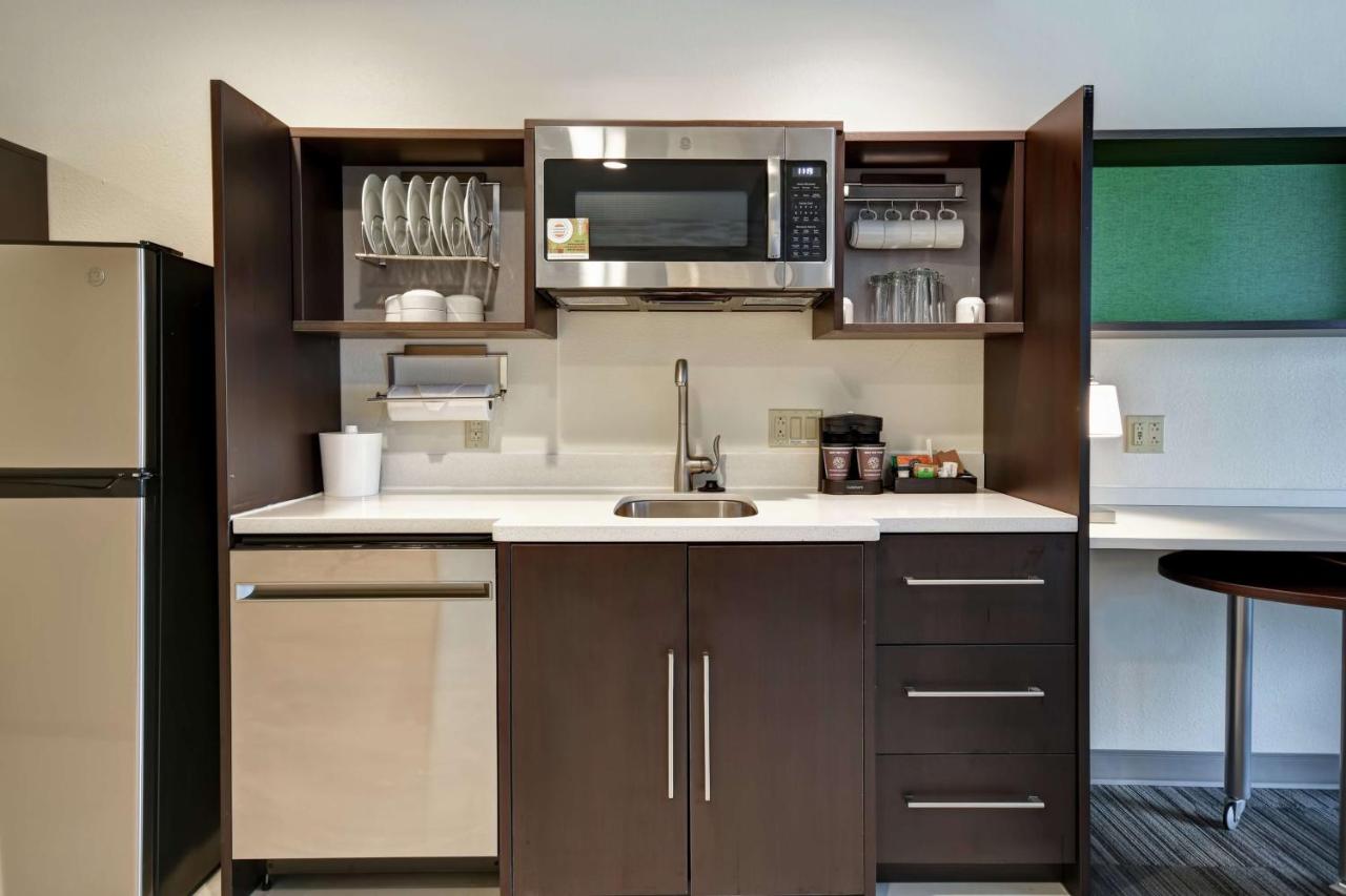 | Home2 Suites By Hilton Amherst Buffalo