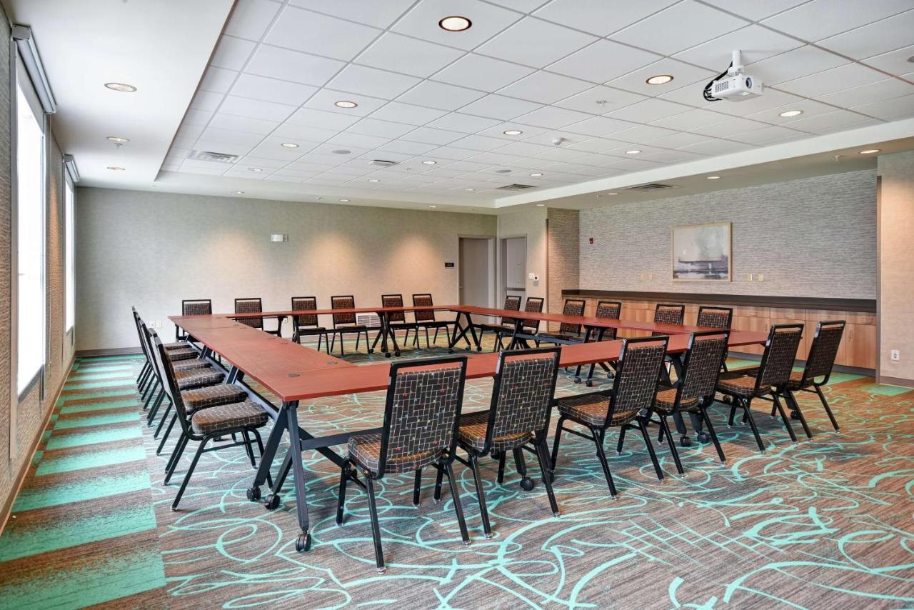 | Home2 Suites By Hilton Amherst Buffalo