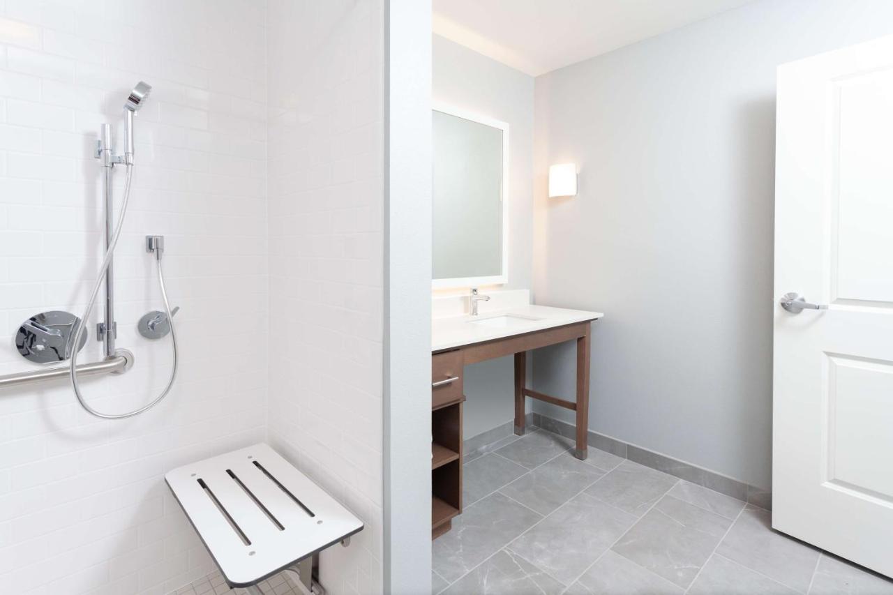 Queen Suite with Two Queen Beds and Roll-In Shower - Mobility Accessible at Homewood Suites by Hilton Broomfield Boulder