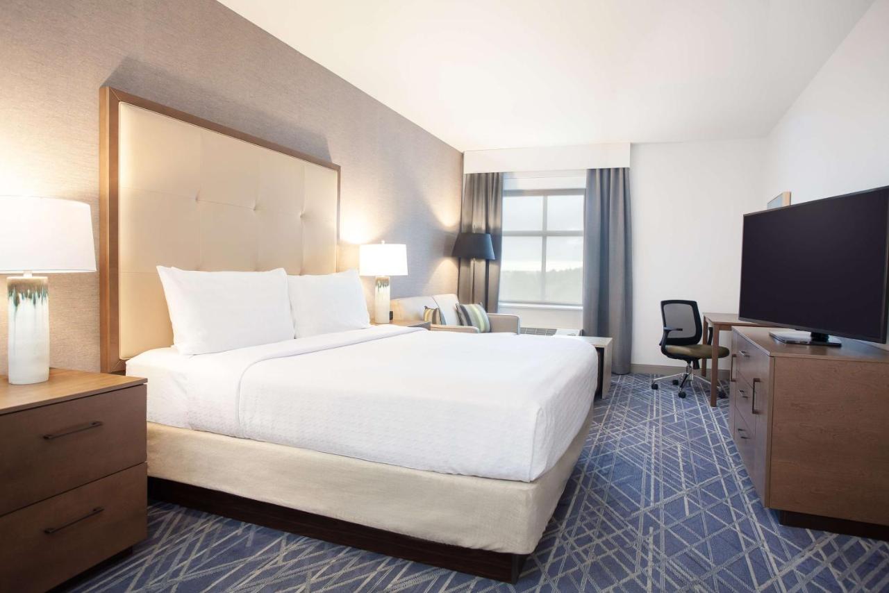 Two-Bedroom Suite at Homewood Suites by Hilton Broomfield Boulder