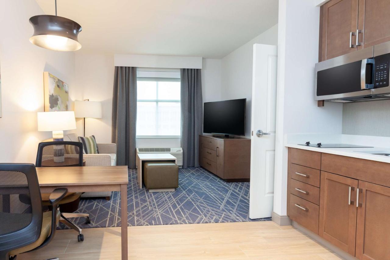 One-Bedroom Queen Suite with Two Queen Beds at Homewood Suites by Hilton Broomfield Boulder