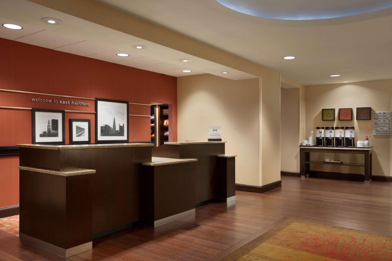 | Hampton Inn & Suites East Hartford