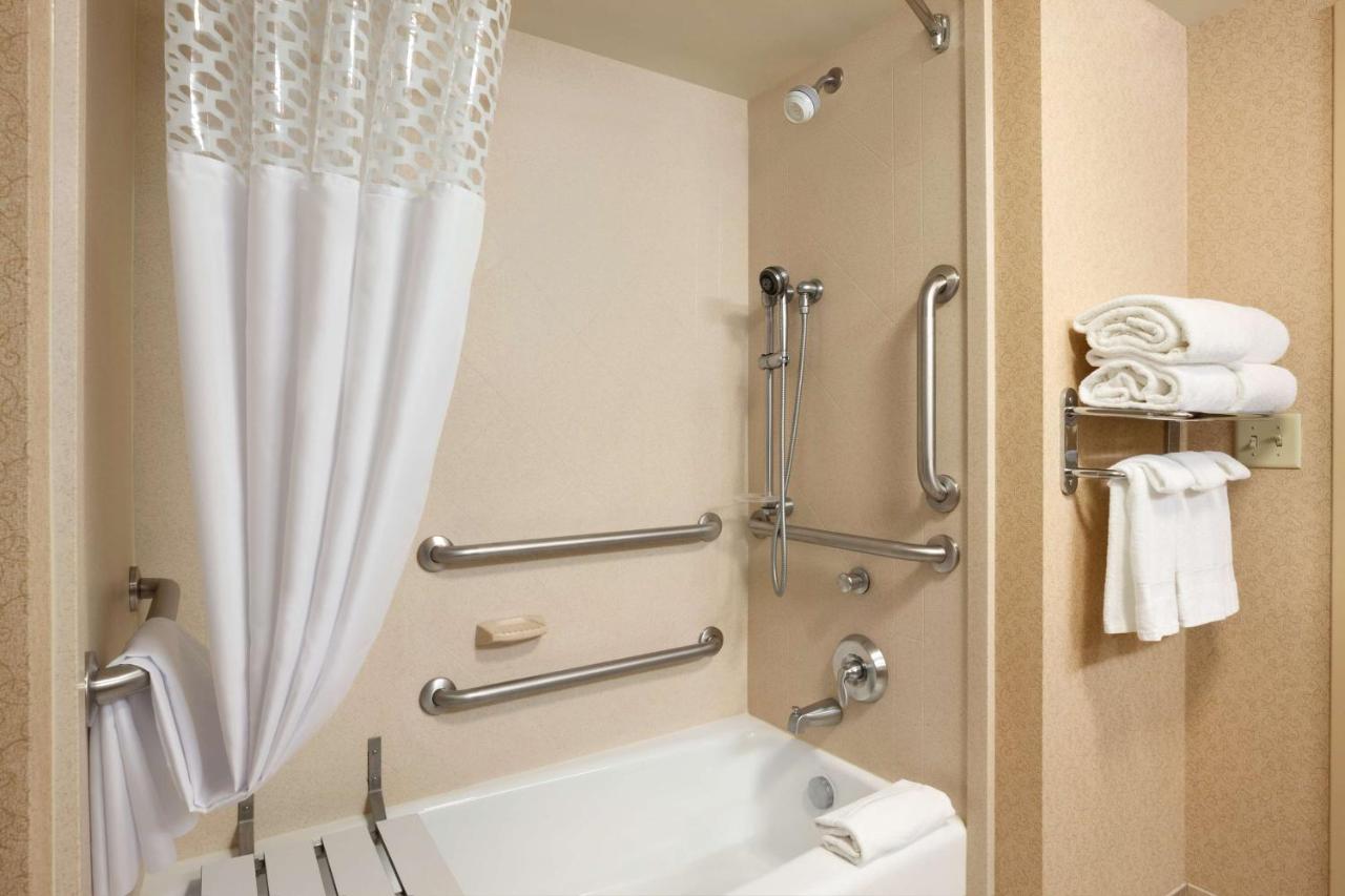 2 Queen Beds Accessible at Hampton Inn & Suites Hartford/East Hartford