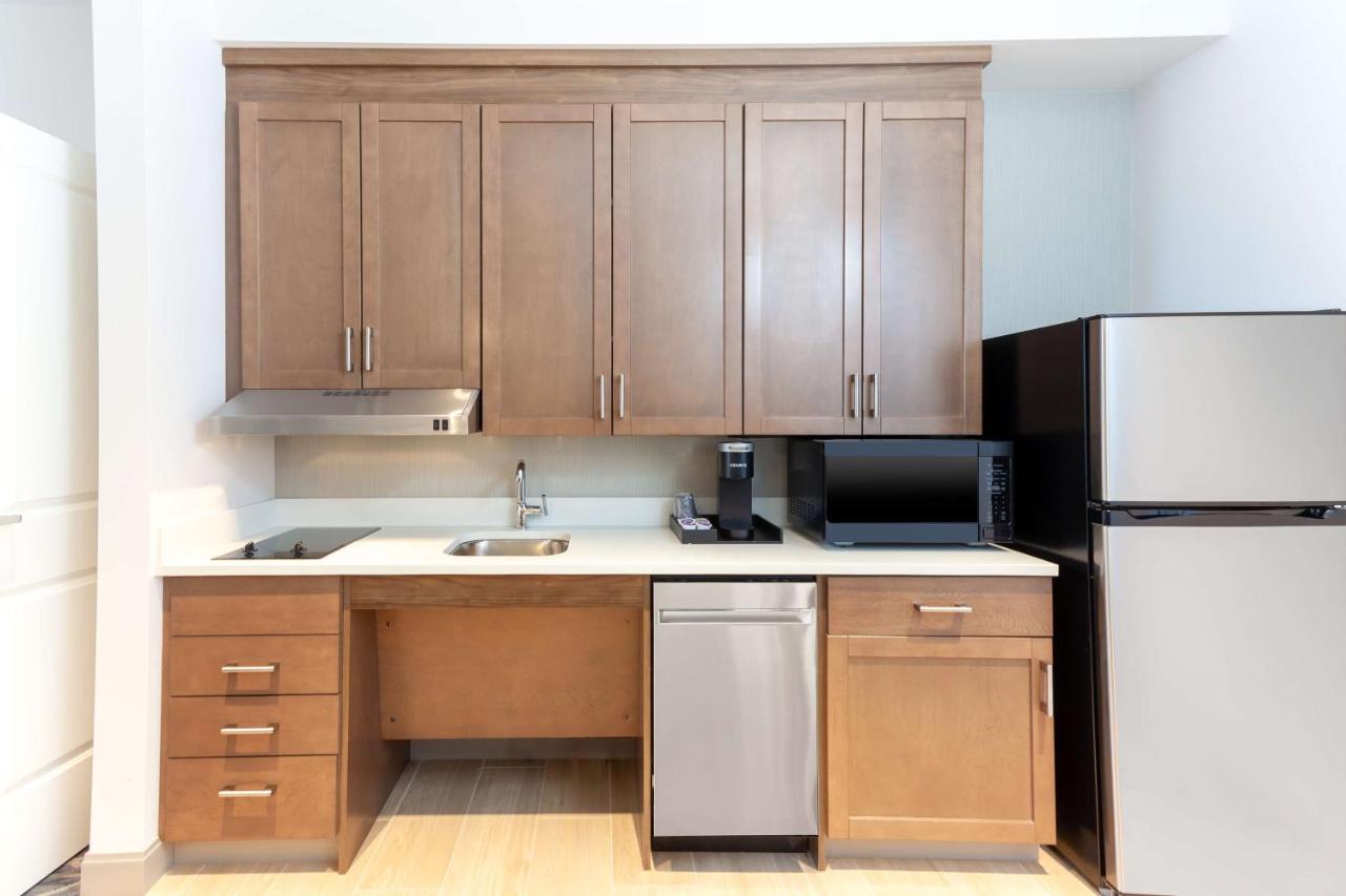 King Studio Suite with Bath Tub - Accessible at Homewood Suites by Hilton Broomfield Boulder