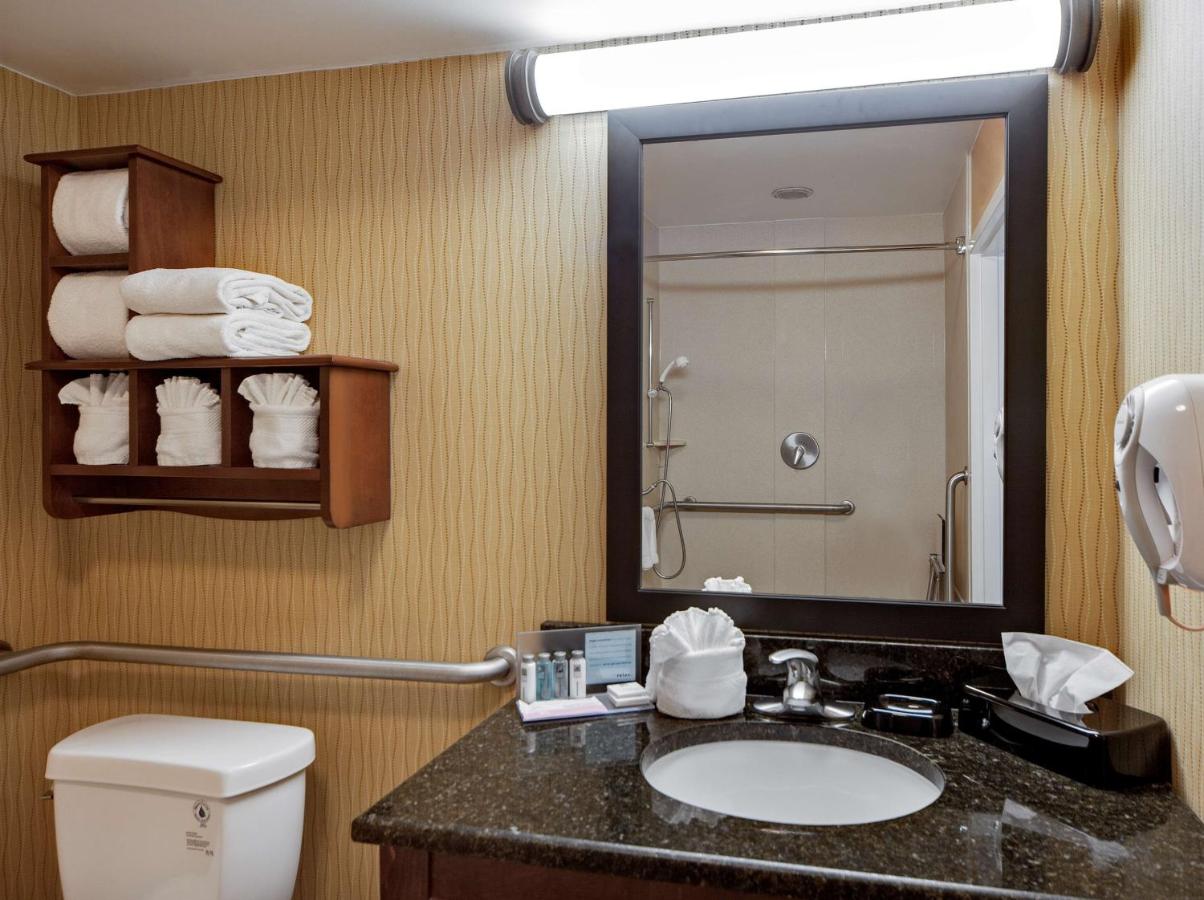 King Room with Roll-In Shower - Disability Access at Hampton Inn Myrtle Beach Broadway at the Beach