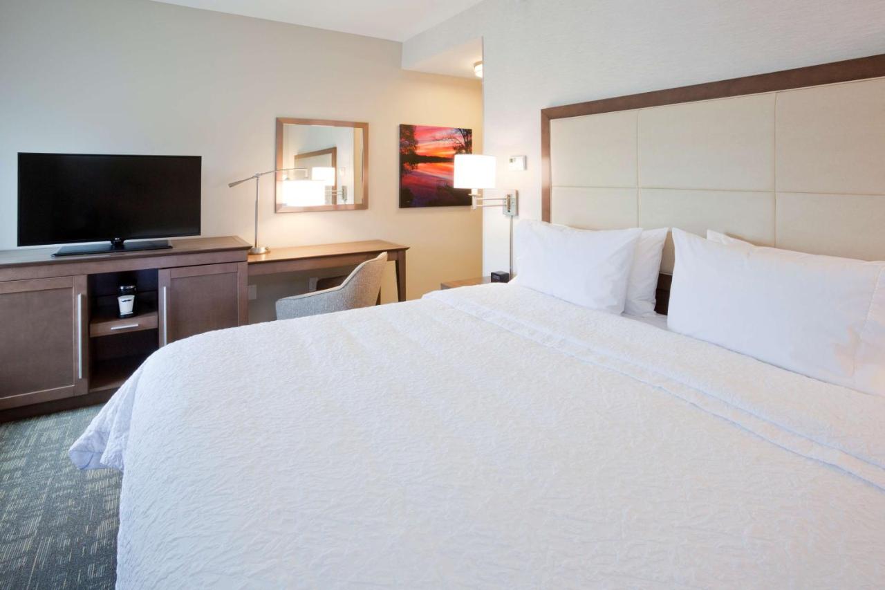 | Hampton Inn Spicer Green Lake, MN