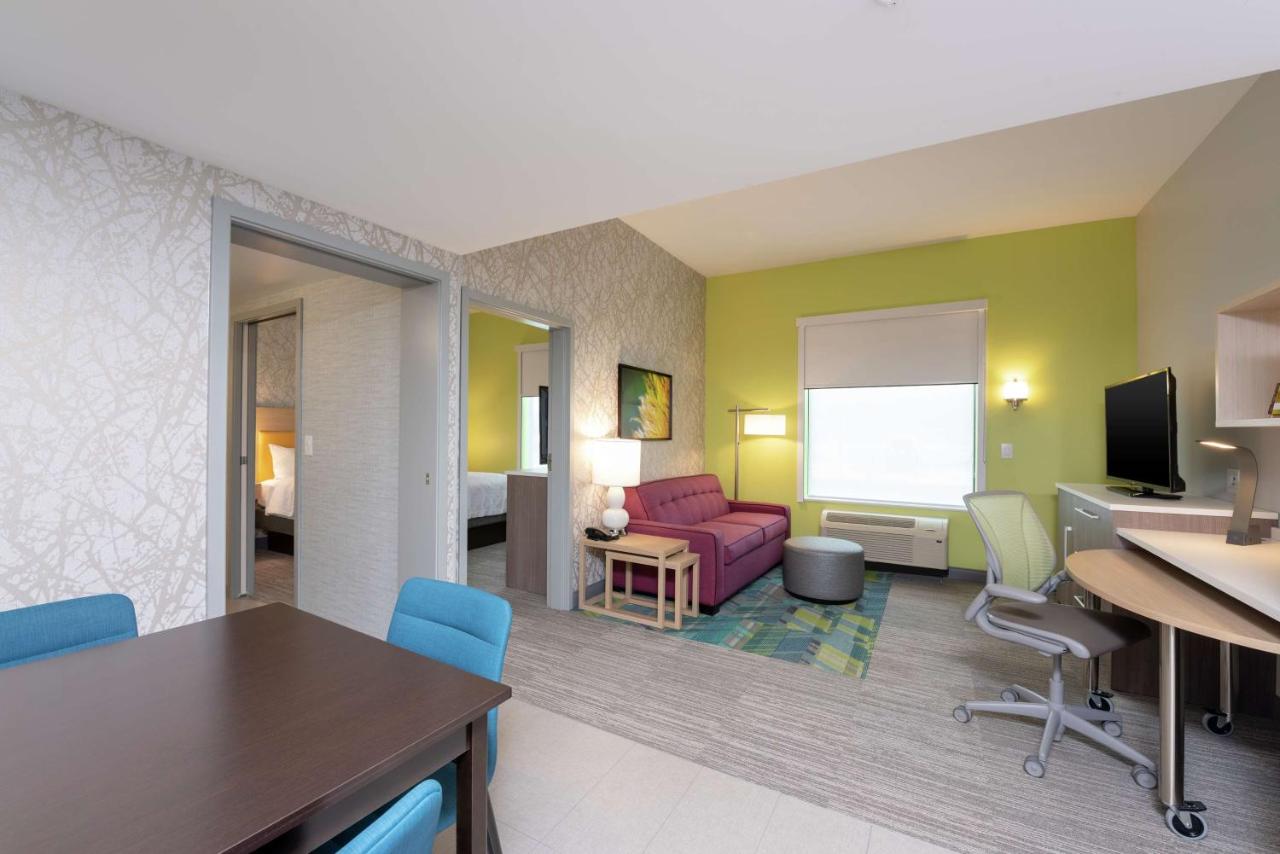 One-Bedroom King Suite - Non-Smoking at Home2 Suites by Hilton Indianapolis Airport