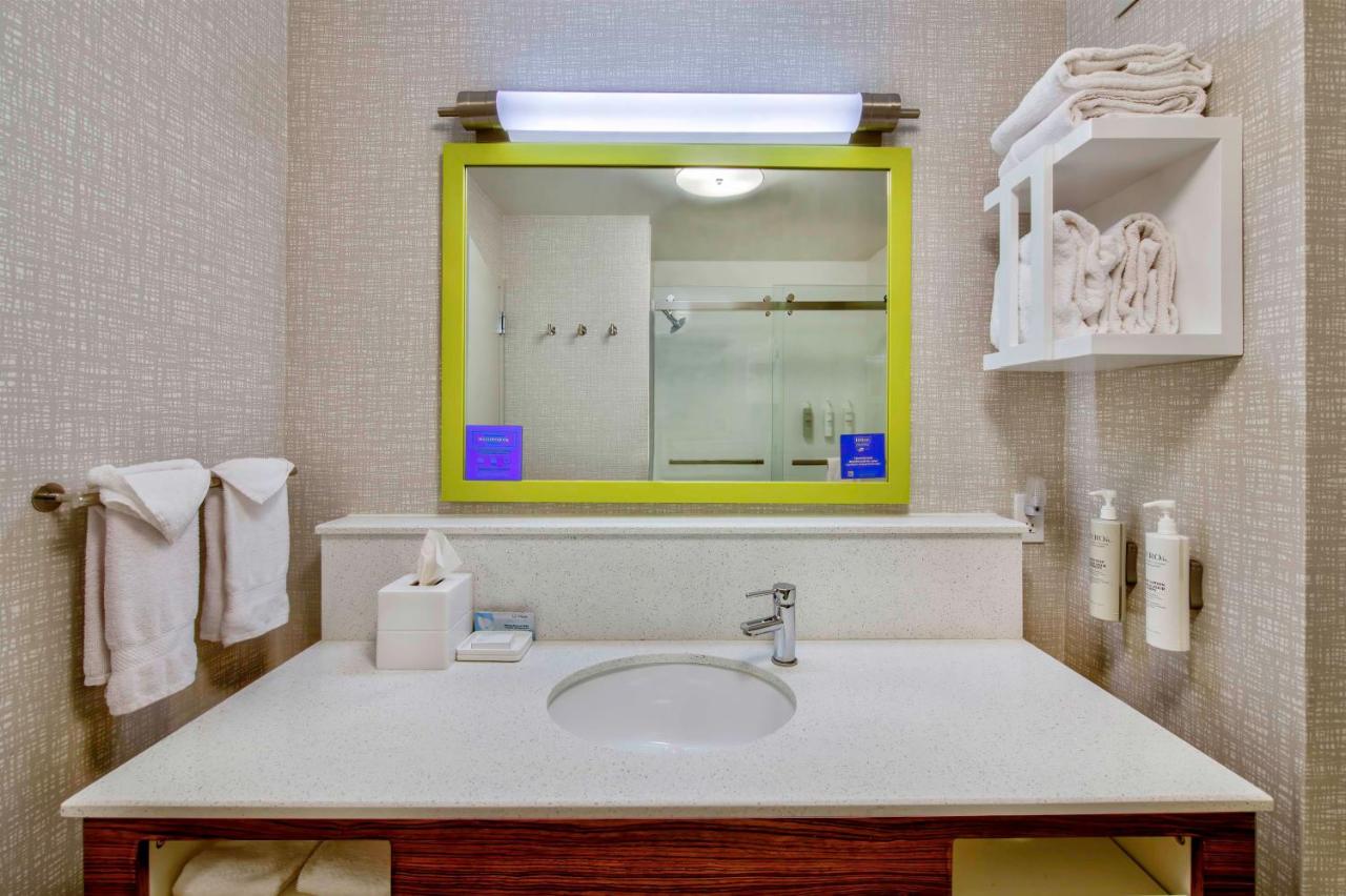 King Studio with Sofa Bed - Non-Smoking at Hampton Inn Cortland