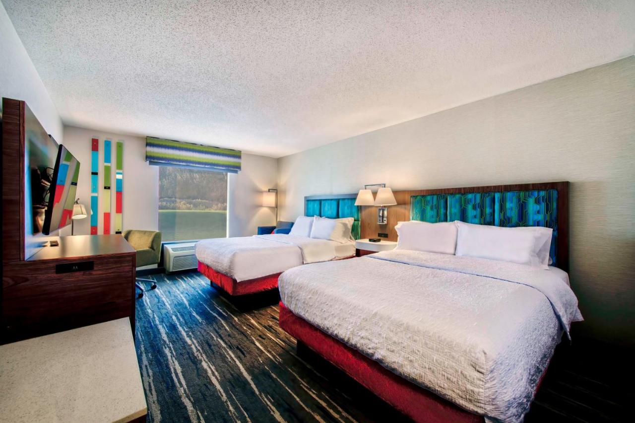 Queen Room with Two Queen Beds - Non-Smoking at Hampton Inn Cortland
