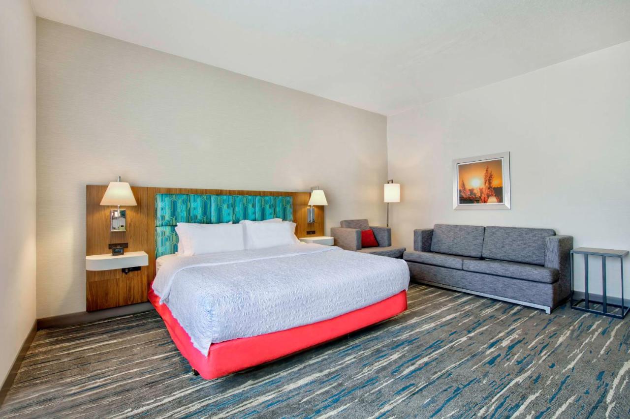 King Studio with Sofa Bed - Non-Smoking at Hampton Inn Cortland