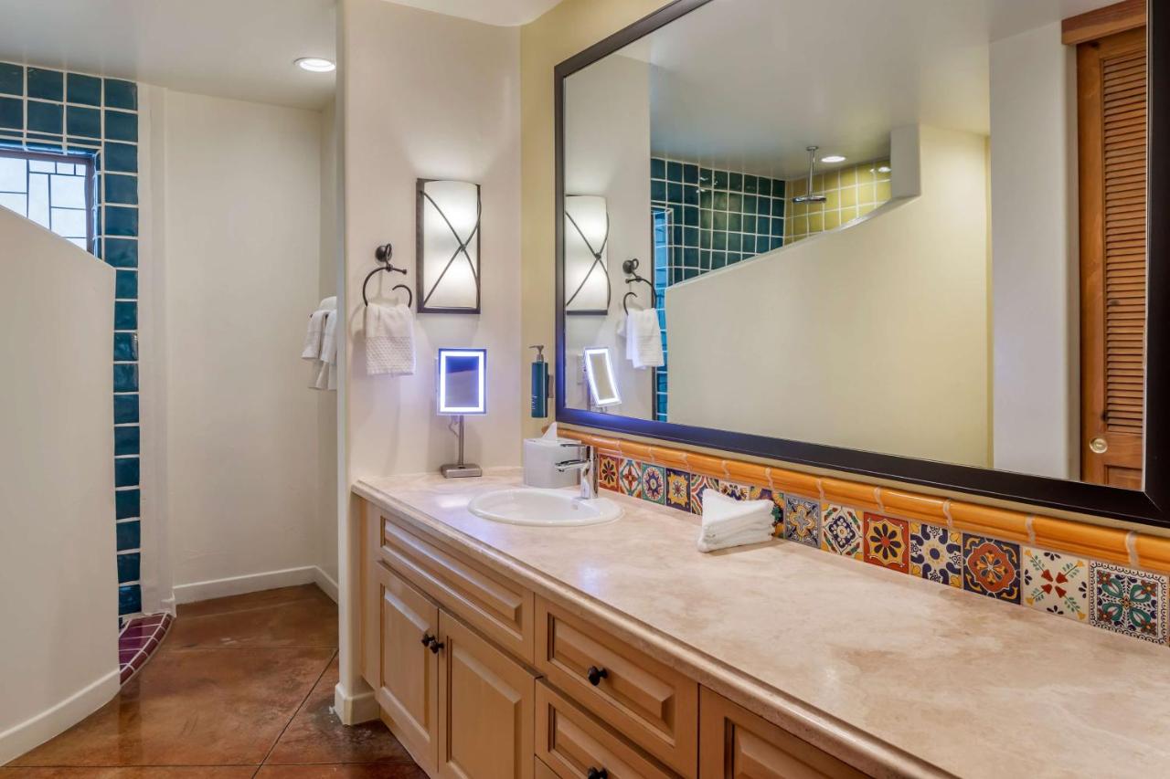 King Studio at Hilton Grand Vacations Club Palm Desert