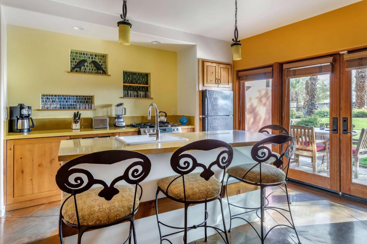 One-Bedroom King Suite at Hilton Grand Vacations Club Palm Desert