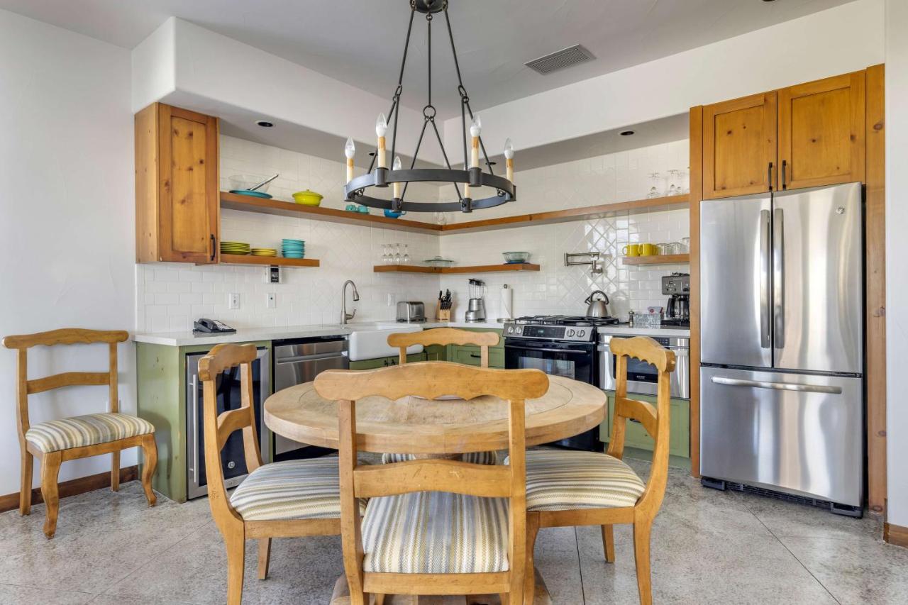One-Bedroom King Cottage at Hilton Grand Vacations Club Palm Desert