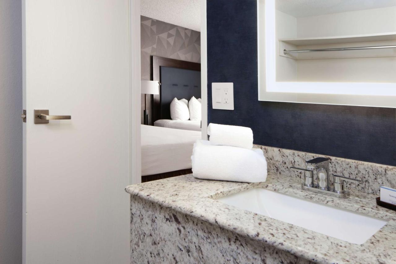 Queen Studio with Two Queen Beds - Mountain View at Embassy Suites by Hilton Tucson East
