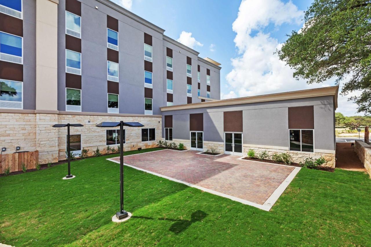 | Hampton Inn By Hilton Bulverde Texas Hill Country