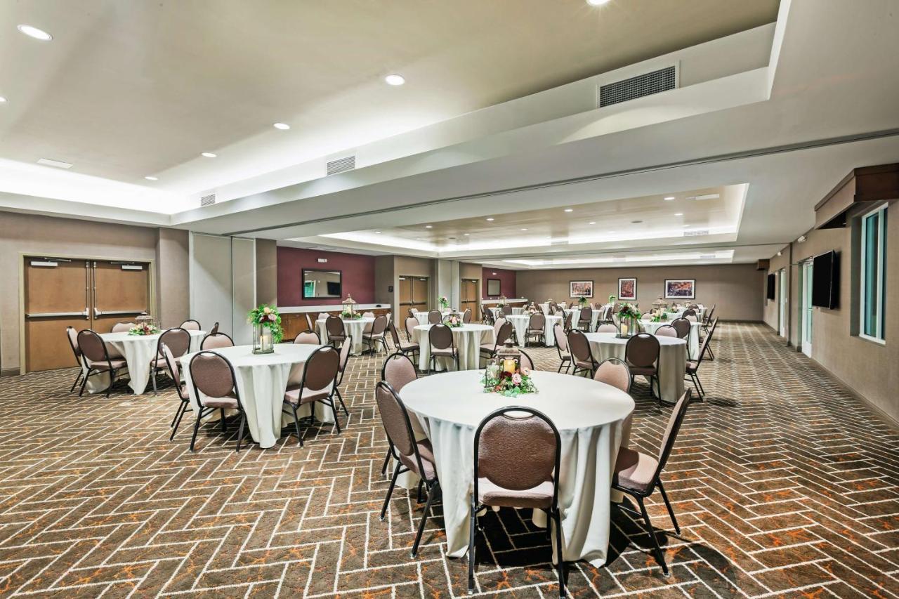 | Hampton Inn By Hilton Bulverde Texas Hill Country