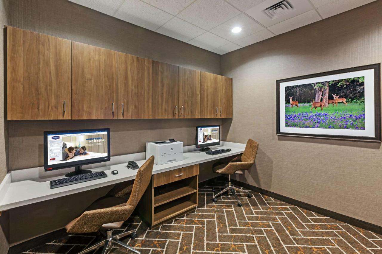 | Hampton Inn By Hilton Bulverde Texas Hill Country